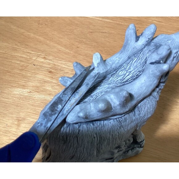 Vtg Mt St Helens ELK Sculpture Volcanic Ash Hand Crafted Carved Rustic 5.5" Tall - Picture 3 of 10